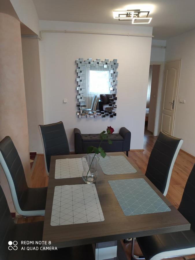 Kristaly Apartman Σέγκεντ Εξωτερικό φωτογραφία