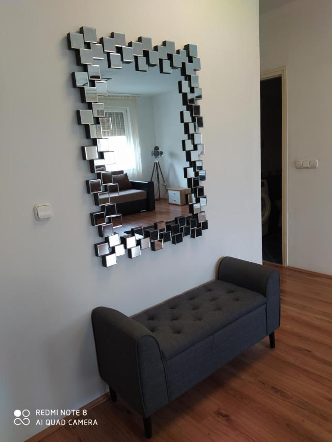 Kristaly Apartman Σέγκεντ Εξωτερικό φωτογραφία