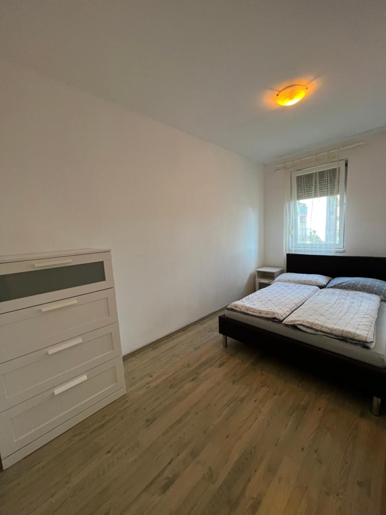 Kristaly Apartman Σέγκεντ Εξωτερικό φωτογραφία