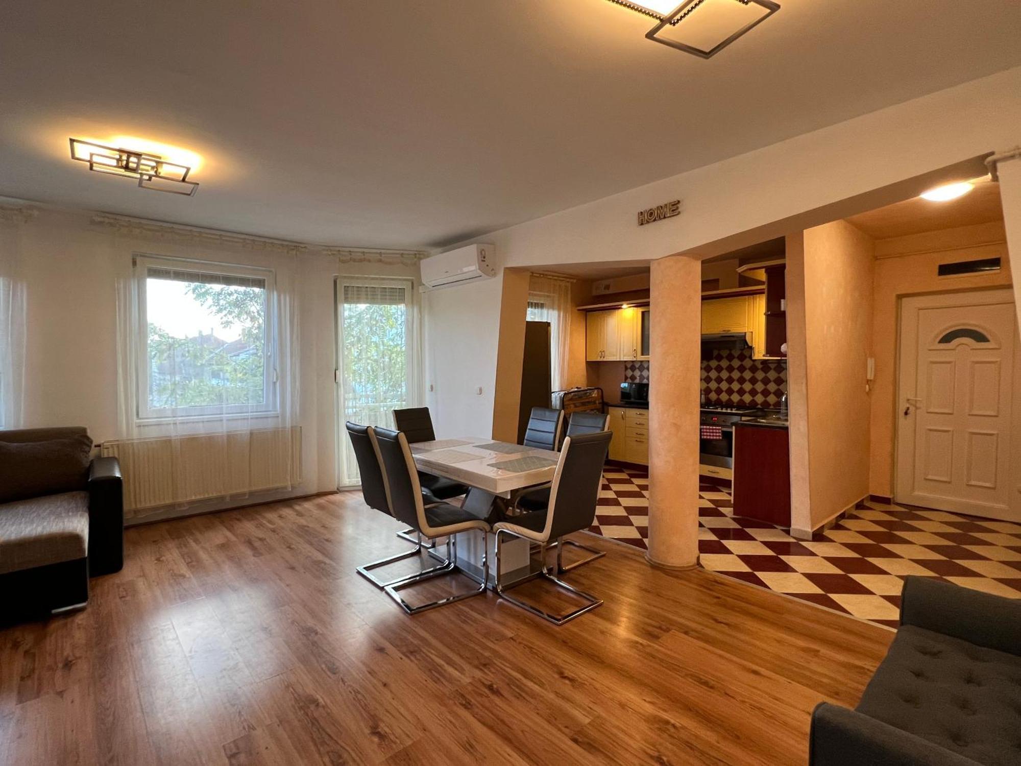 Kristaly Apartman Σέγκεντ Εξωτερικό φωτογραφία