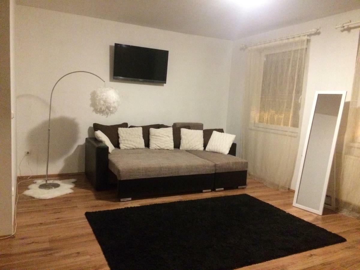 Kristaly Apartman Σέγκεντ Εξωτερικό φωτογραφία