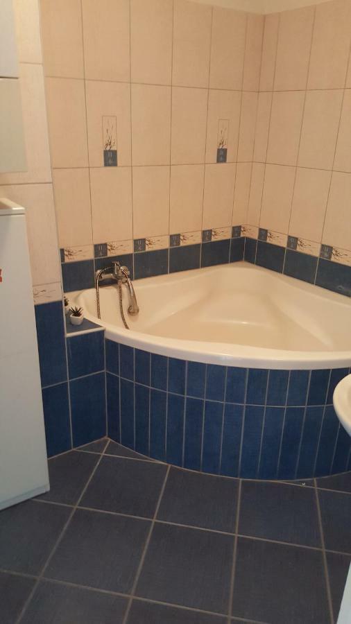 Kristaly Apartman Σέγκεντ Εξωτερικό φωτογραφία